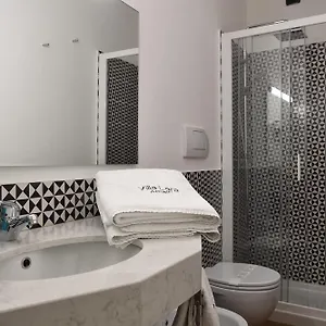 Lara Hotel
