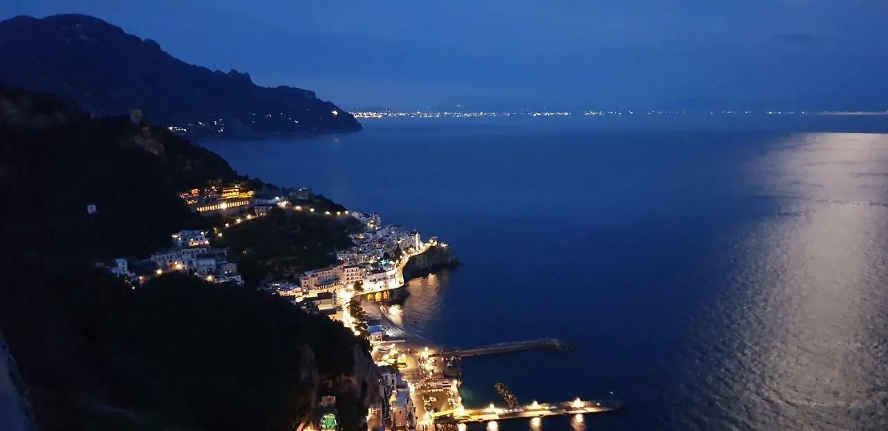 Casa Bianca Amore Amalfi 0*,  Italy